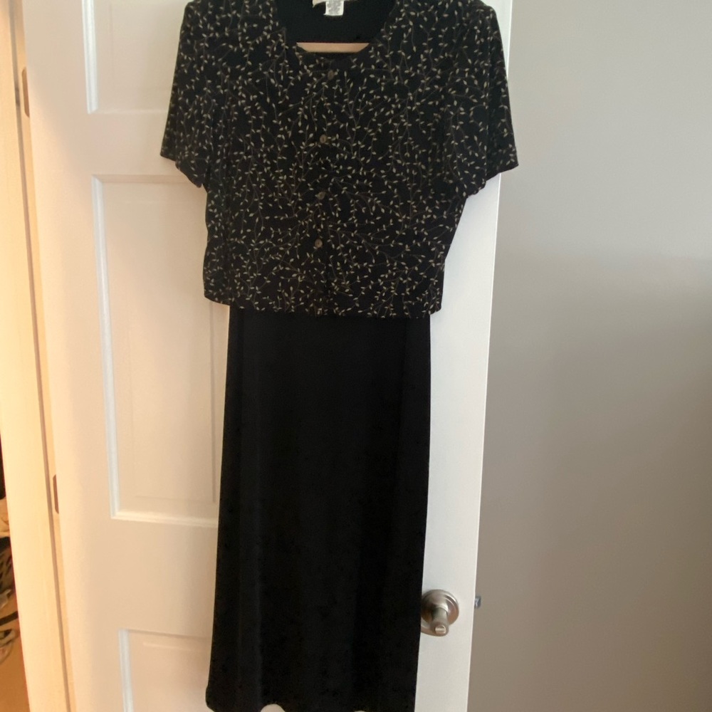Ronnie Nicole size  10